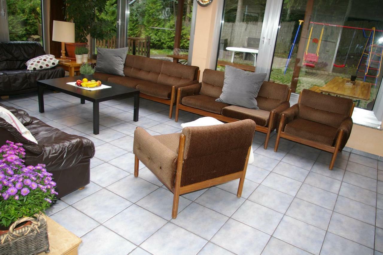 Ferienhaus Waldrand Ulmen Buitenkant foto